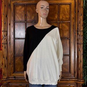 Nina Leonard Black Ivory Diagonal Colorblock Dolman Sleeve Sweater